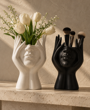 Amélie Sculptural Vase