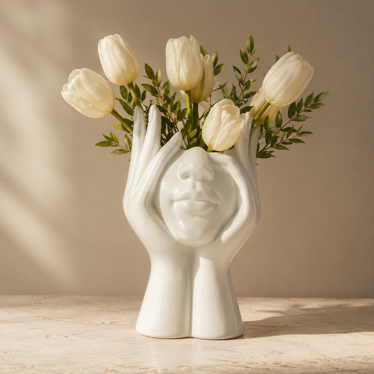 Amélie Sculptural Vase