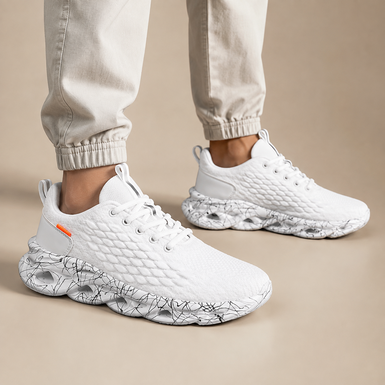 Oslo Motion Sneaker