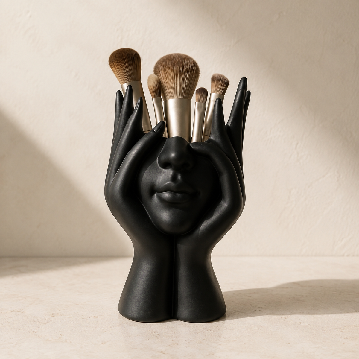 Amélie Sculptural Vase